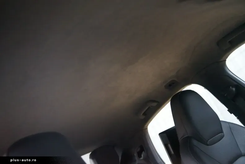 Porsche Cayenne din 2024 cu 2.999 km - oferta POR171803 - foto 22