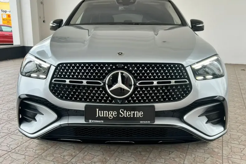 Mercedes-Benz GLE 400 din 2023 cu 6.047 km - oferta MER171810 - foto 2