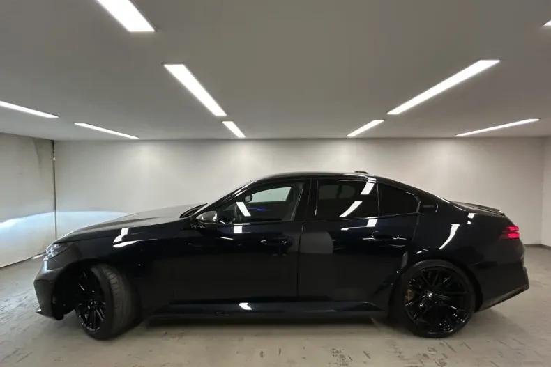 BMW M5 din 2025 cu 5.386 km - oferta BMW171811 - foto 2