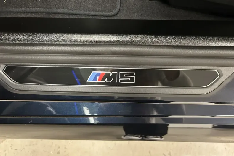 BMW M5 din 2025 cu 5.386 km - oferta BMW171811 - foto 39