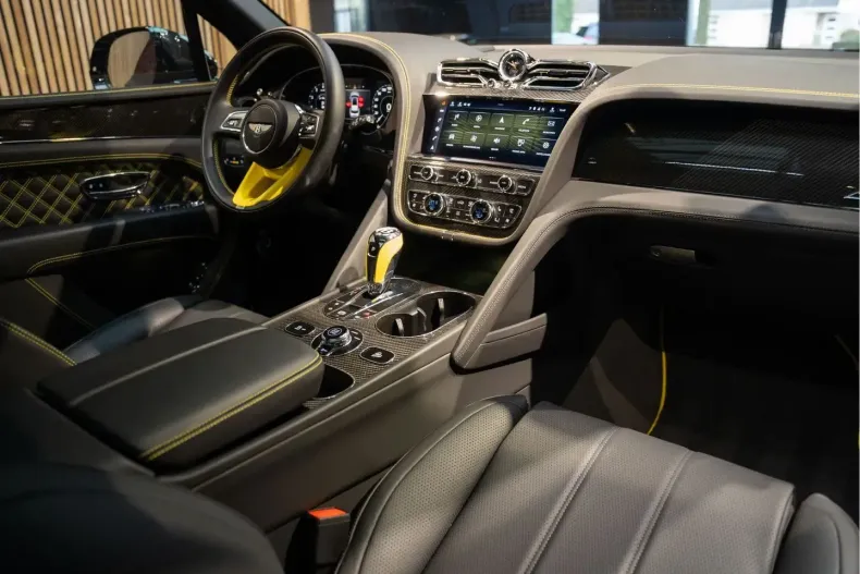 Bentley Bentayga din 2024 cu 7.956 km - oferta BEN171814 - foto 9