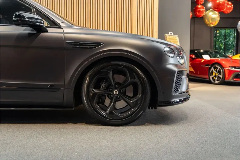 Bentley Bentayga din 2024 cu 7.956 km - oferta BEN171814 - foto 17