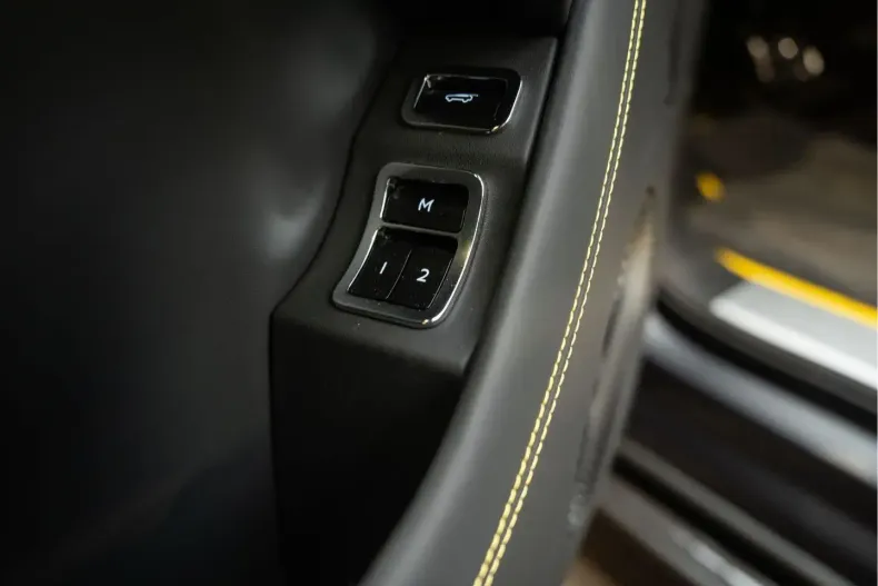 Bentley Bentayga din 2024 cu 7.956 km - oferta BEN171814 - foto 30