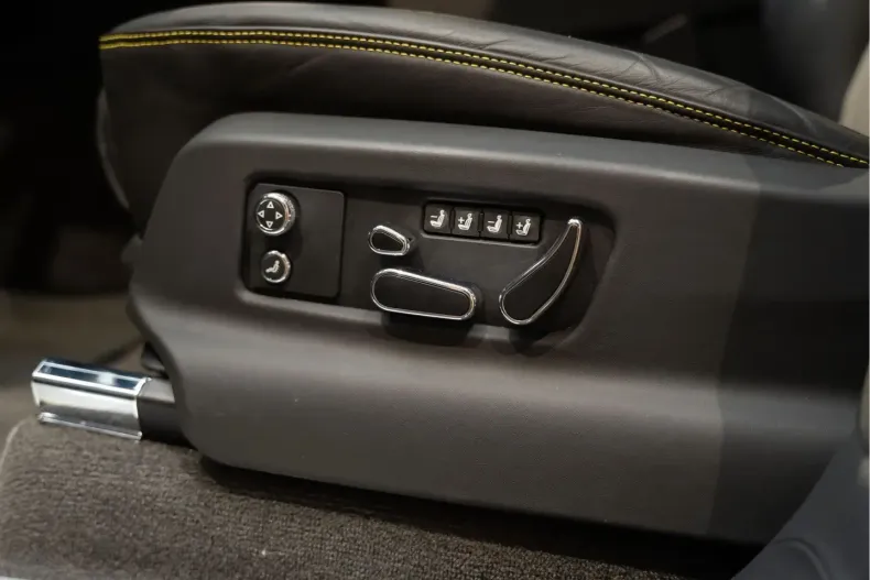 Bentley Bentayga din 2024 cu 7.956 km - oferta BEN171814 - foto 32