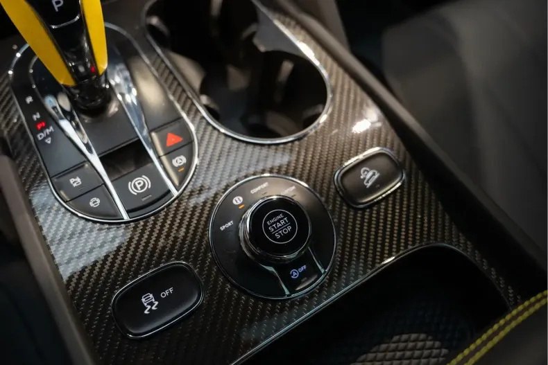 Bentley Bentayga din 2024 cu 7.956 km - oferta BEN171814 - foto 47