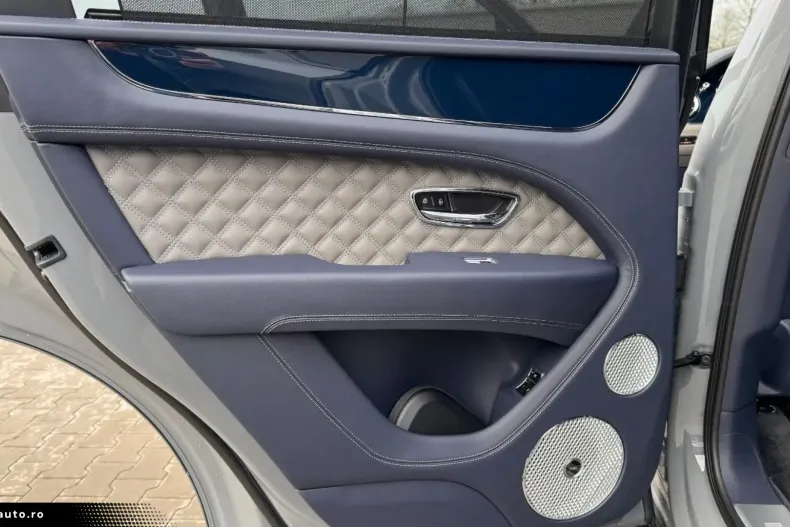 Bentley Bentayga din 2024 cu 7.500 km - oferta BEN171818 - foto 19
