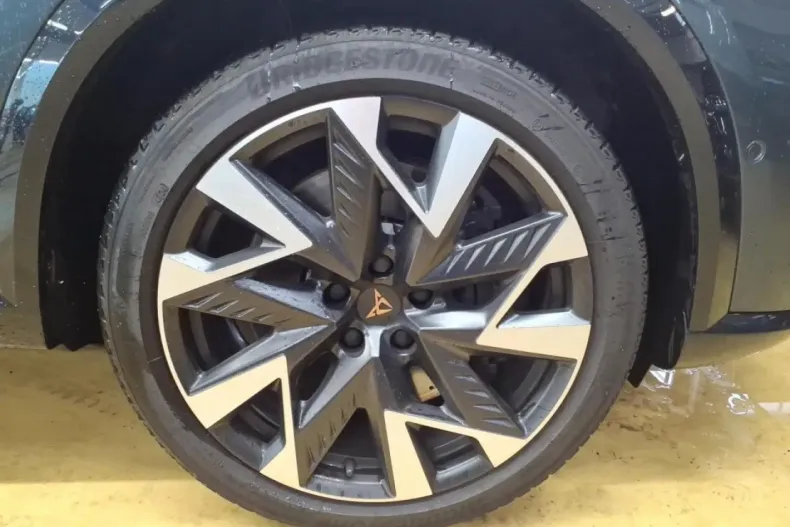 Cupra Formentor din 2025 cu 22.800 km - oferta CUP171819 - foto 14