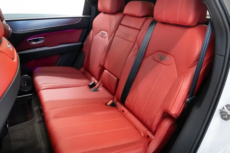 Bentley Bentayga din 2024 cu 13.500 km - oferta BEN171821 - foto 9