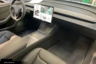 Tesla Model 3 din 2024 cu 10.000 km - oferta TES171824 - foto 3