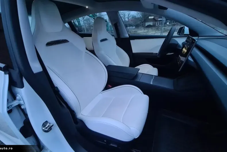 Tesla Model 3 din 2024 cu 23.500 km - oferta TES171828 - foto 10