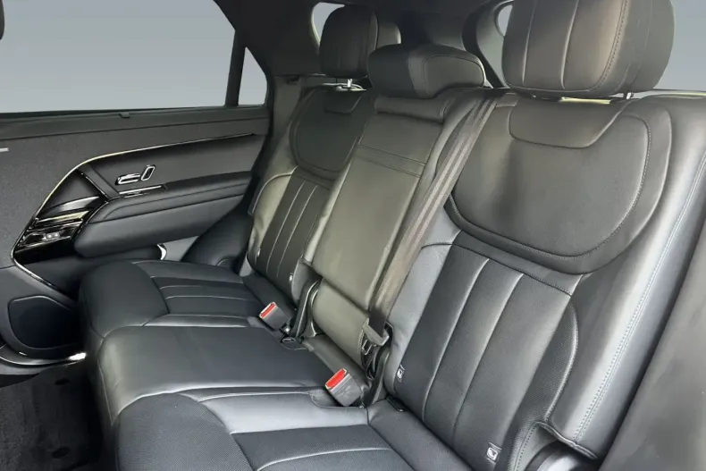 Land Rover Range Rover Sport din 2024 cu 49.567 km - oferta LAN171839 - foto 9