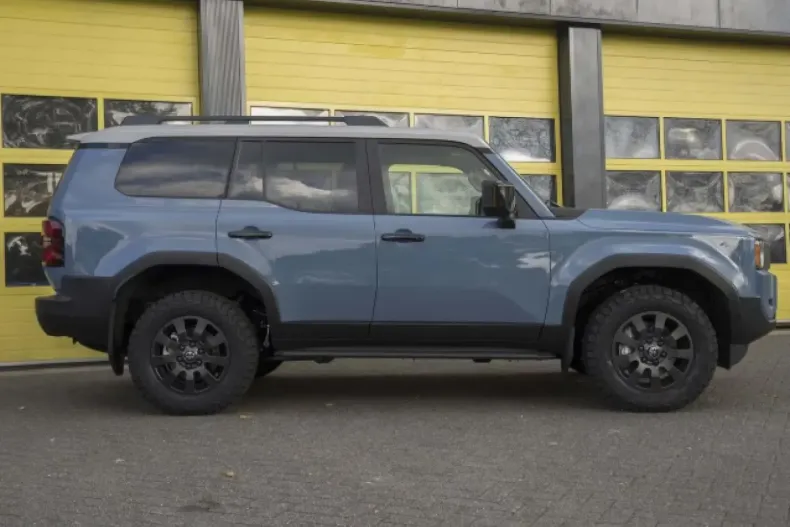 Toyota Land Cruiser din 2025 cu 100 km - oferta TOY171841 - foto 6
