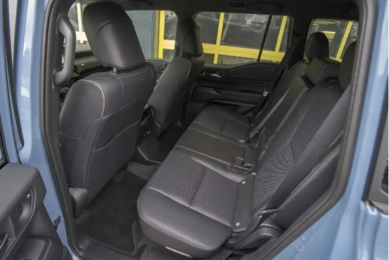 Toyota Land Cruiser din 2025 cu 100 km - oferta TOY171841 - foto 11