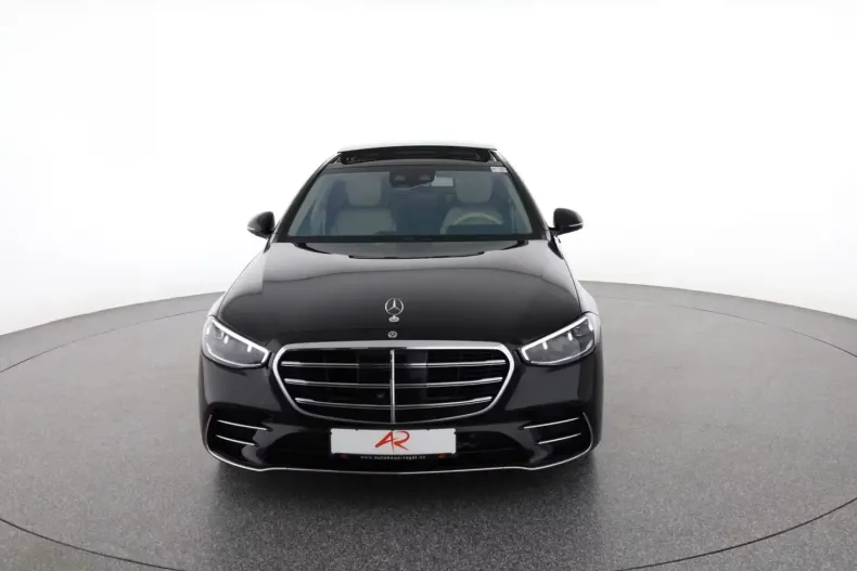 Mercedes-Benz S 580 din 2022 cu 60.047 km - oferta MER171844 - foto 2