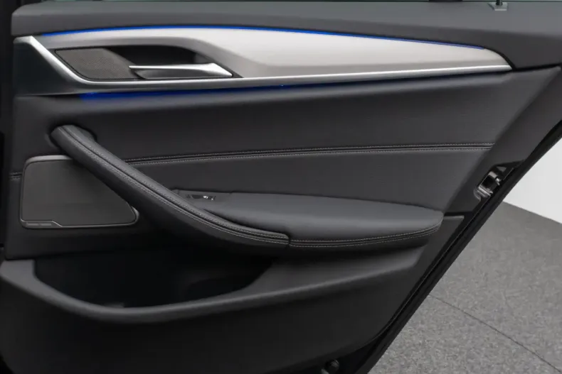 BMW 540 din 2022 cu 88.228 km - oferta BMW171848 - foto 30