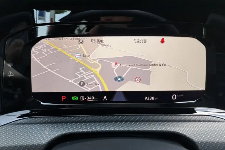 Volkswagen Golf din 2024 cu 13.500 km - oferta VOL171849 - foto 13