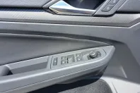 Volkswagen Golf din 2024 cu 13.500 km - oferta VOL171849 - foto 17