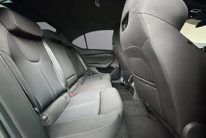 Skoda Octavia din 2023 cu 60.320 km - oferta SKO171863 - foto 15