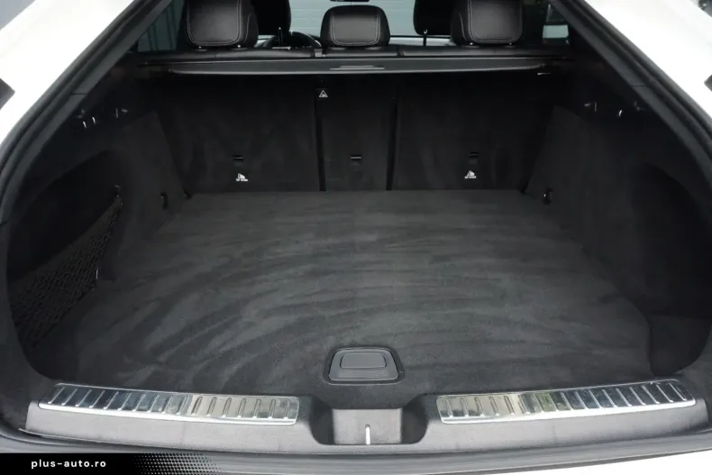 Mercedes-Benz GLC 63 AMG din 2021 cu 49.577 km - oferta MER171866 - foto 37