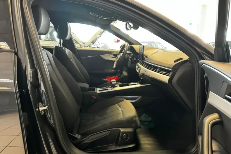 Audi A4 din 2022 cu 69.999 km - oferta AUD171869 - foto 12