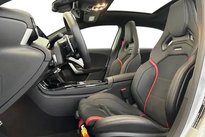 Mercedes-Benz A 35 AMG din 2023 cu 15.115 km - oferta MER171873 - foto 10