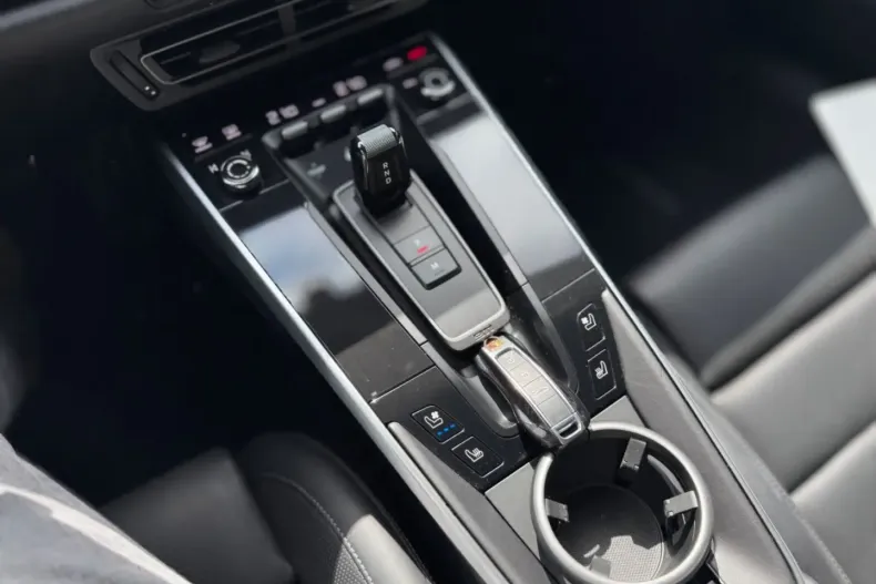 Porsche 992 din 2022 cu 8.950 km - oferta POR171874 - foto 20