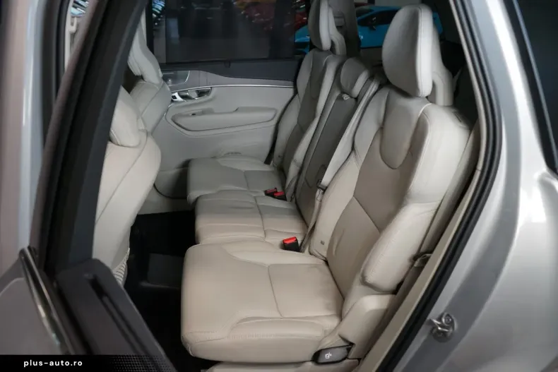 Volvo XC90 din 2024 cu 26.843 km - oferta VOL171879 - foto 16
