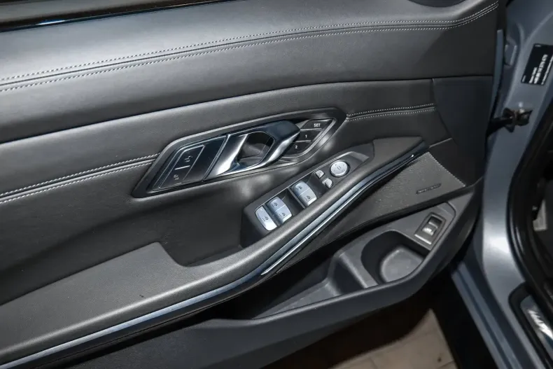 BMW M3 din 2024 cu 56.370 km - oferta BMW171882 - foto 18