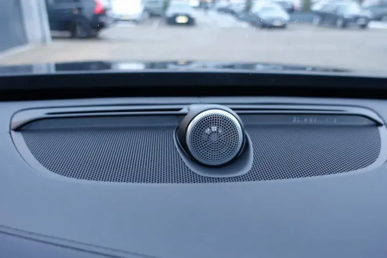 Volvo XC90 din 2024 cu 13.204 km - oferta VOL171885 - foto 17