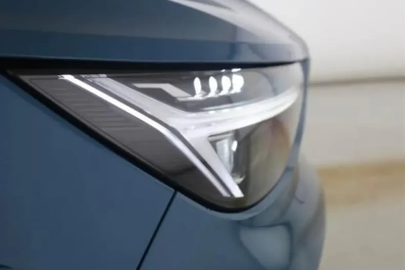 Volvo XC40 din 2025 cu 22.000 km - oferta VOL171887 - foto 4