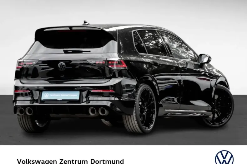 Volkswagen Golf din 2025 cu 21.432 km - oferta VOL171888 - foto 2