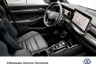 Volkswagen Golf din 2025 cu 21.432 km - oferta VOL171888 - foto 3