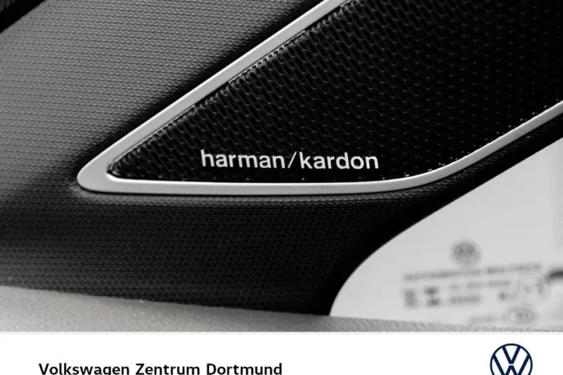 Volkswagen Golf din 2025 cu 21.432 km - oferta VOL171888 - foto 12