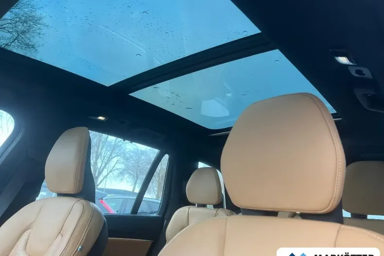 Volvo XC90 din 2022 cu 46.262 km - oferta VOL171889 - foto 37