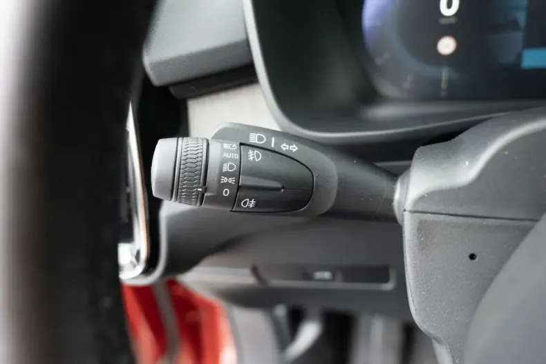 Volvo XC40 din 2025 cu 18.301 km - oferta VOL171890 - foto 21