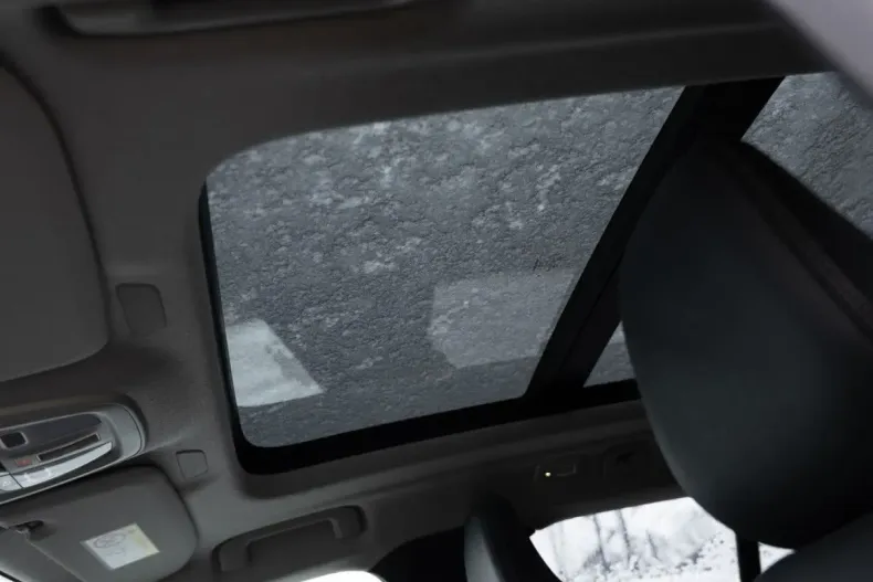 Volvo XC40 din 2025 cu 18.301 km - oferta VOL171890 - foto 24