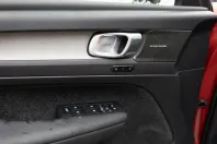 Volvo XC40 din 2025 cu 18.301 km - oferta VOL171890 - foto 25