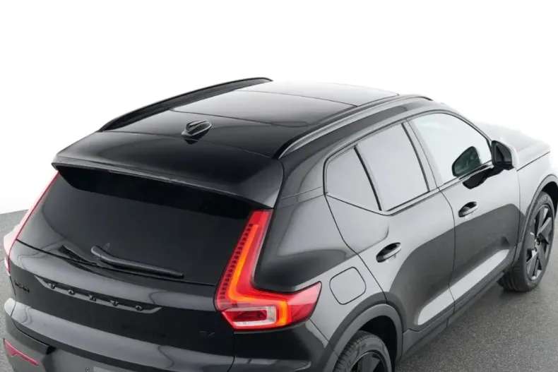 Volvo XC40 din 2025 cu 20.870 km - oferta VOL171892 - foto 9