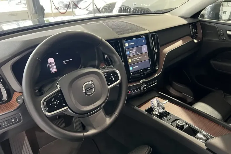 Volvo XC60 din 2024 cu 17.726 km - oferta VOL171893 - foto 22