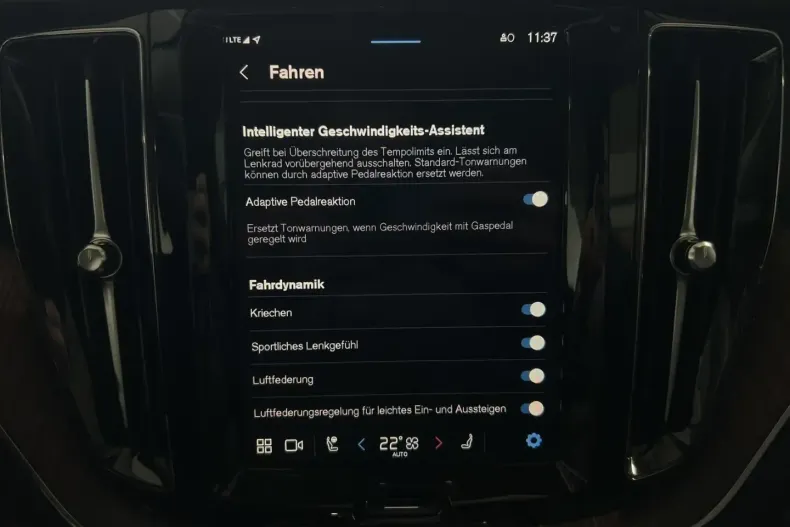 Volvo XC60 din 2024 cu 17.726 km - oferta VOL171893 - foto 31