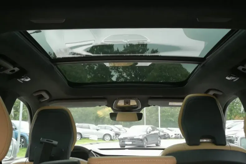 Volvo XC90 din 2023 cu 64.966 km - oferta VOL171894 - foto 5