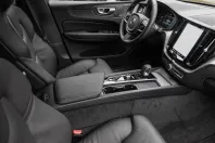 Volvo XC60 din 2024 cu 20.615 km - oferta VOL171895 - foto 5