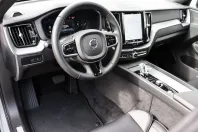 Volvo XC60 din 2024 cu 14.528 km - oferta VOL171896 - foto 4