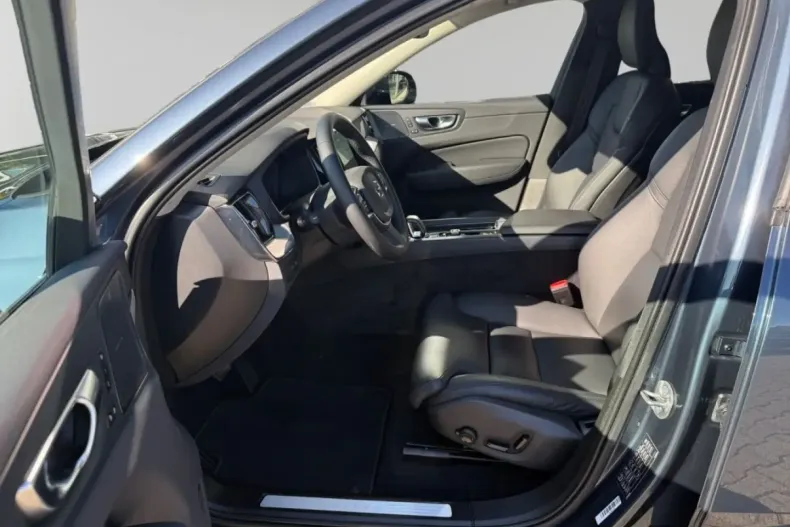 Volvo XC60 din 2024 cu 31.574 km - oferta VOL171897 - foto 10