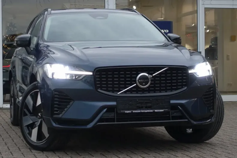 Volvo XC60 din 2025 cu 26.800 km - oferta VOL171898 - foto 2