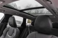 Volvo XC60 din 2024 cu 26.637 km - oferta VOL171899 - foto 4