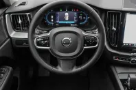 Volvo XC60 din 2024 cu 26.637 km - oferta VOL171899 - foto 8