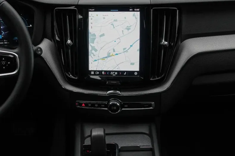 Volvo XC60 din 2024 cu 26.637 km - oferta VOL171899 - foto 9