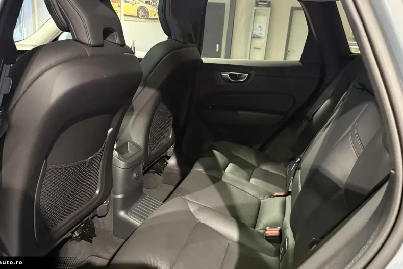 Volvo XC60 din 2024 cu 17.408 km - oferta VOL171904 - foto 18