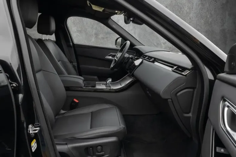 Land Rover Range Rover Velar din 2024 cu 21.191 km - oferta LAN171913 - foto 3